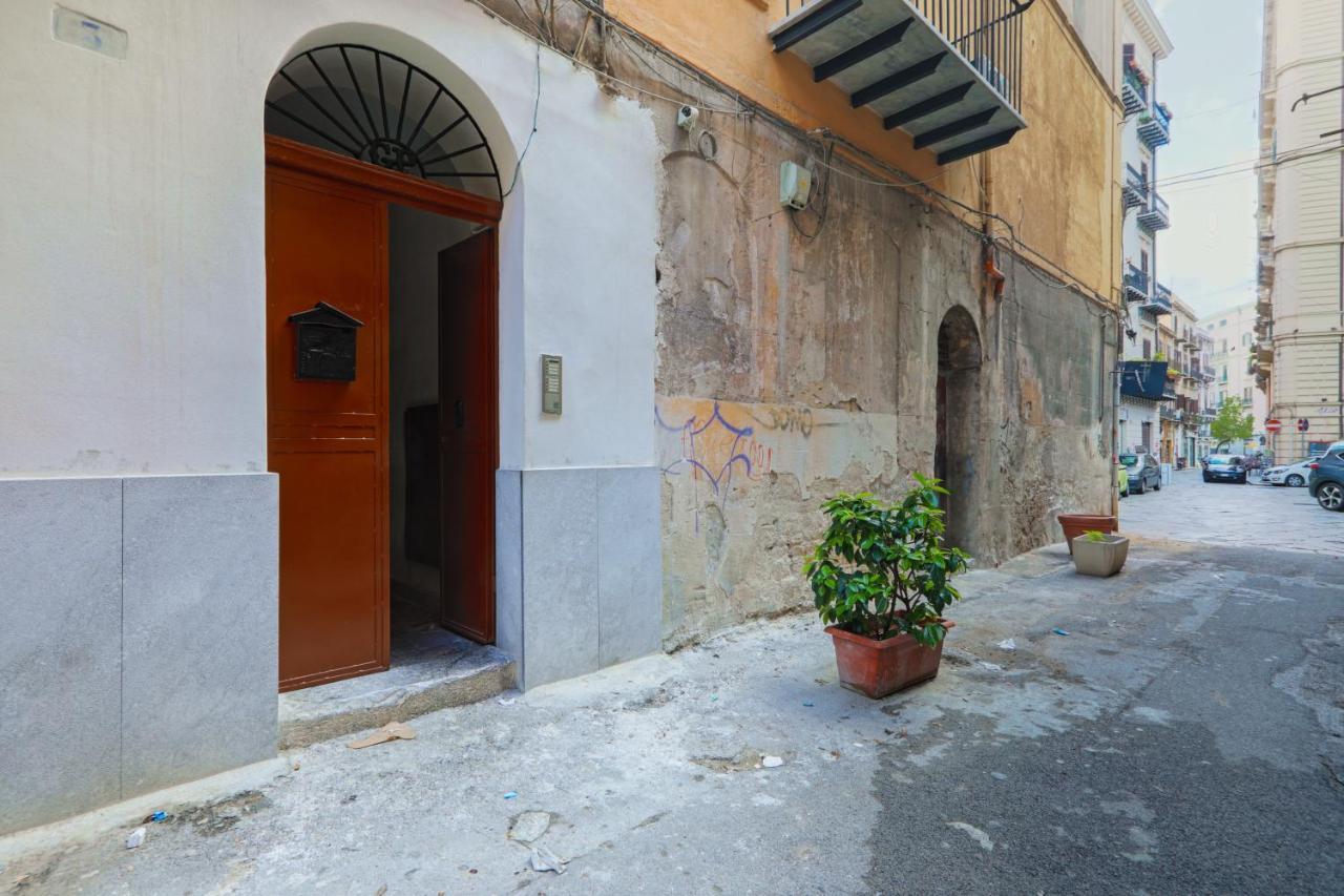 Casa Di Molly Cozy Apartment Near Via Roma Palermo Esterno foto